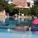 Apart-hotel Panorama 4*